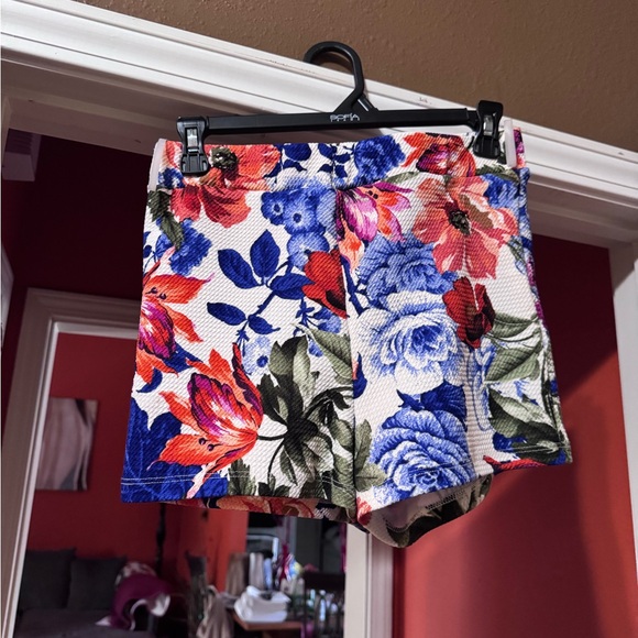 Goodtime brand. Multicolor floral set. - Picture 5 of 6